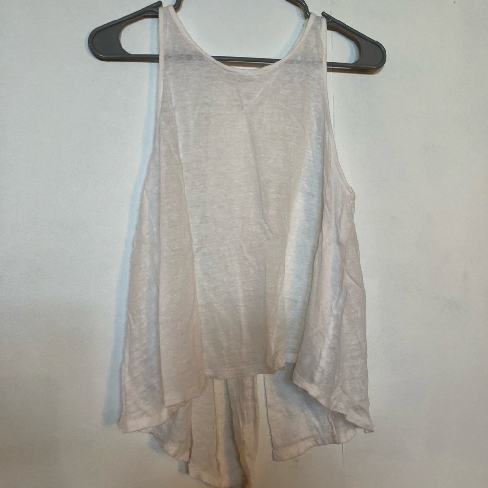 F21 tank top with slit back